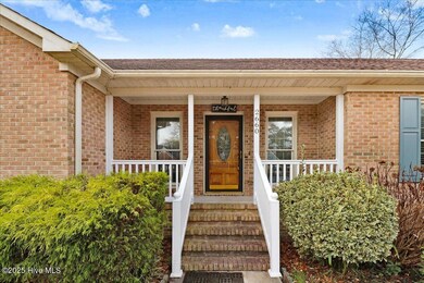 2660 Saint John Cir unit Na, Kinston, NC 28504 - photo 4