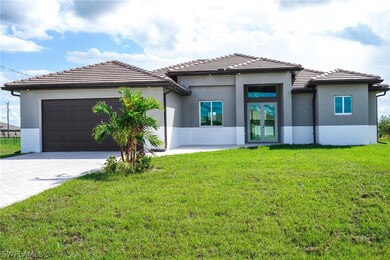 242 Blackstone Dr, Fort Myers, FL 33913 - photo 2