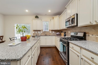 639 Warblers Perch Way, Glen Burnie, MD 21060 - photo 7