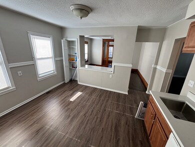 485 Springfield St unit 1, Chicopee, MA 01013 - photo 5