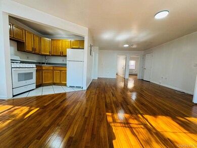 53 W 192nd St unit 3A, Bronx, NY 10468 - photo 3