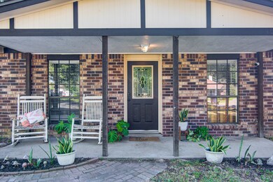 28510 Champion Oaks Dr, Magnolia, TX 77354 - photo 2