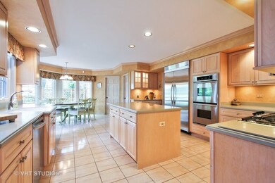 2318 Mohawk Ln, Glenview, IL 60026 - photo 5