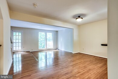 3811 Water Drop Ct, Burtonsville, MD 20866 - photo 6