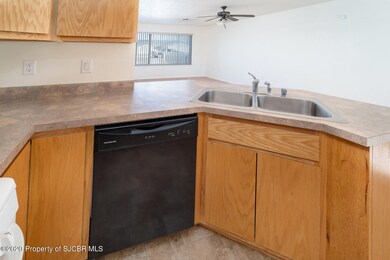522 Ginger St, Bloomfield, NM 87413 - photo 7