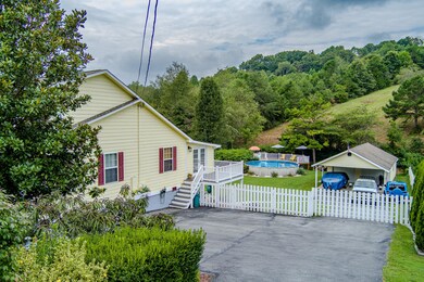 MAX_0041-2-HDR