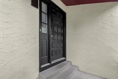 4-web-or-mls-5968-lisa-st