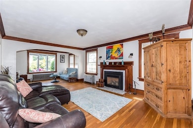 529 Willett Ave, Riverside, RI 02915 - photo 5