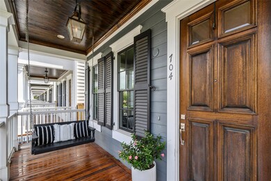 704 Ashland St, Houston, TX 77007 - photo 3