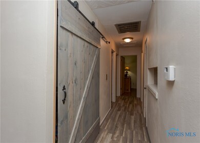 3162 Elmview Dr, Toledo, OH 43613 - photo 7