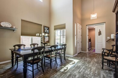 Formal Dining Foyer