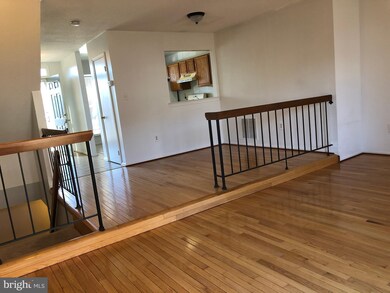 13960 Gunners Place, Centreville, VA 20121 - photo 5