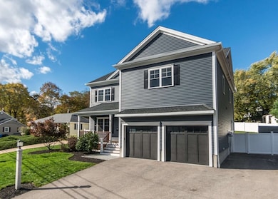 28 Goldencrest Ave, Waltham, MA 02451 - photo 2