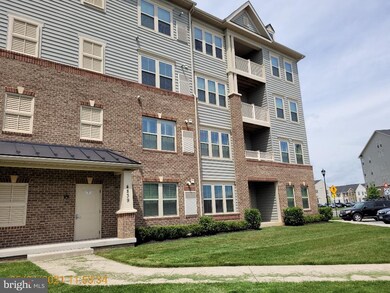 4839 Hiteshow Dr unit 102, Frederick, MD 21703 - photo 5