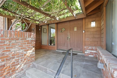 2562 Steeplechase Ln, Diamond Bar, CA 91765 - photo 4