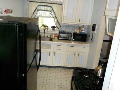 412 Augusta St, Pittsburgh, PA 15211 - photo 6