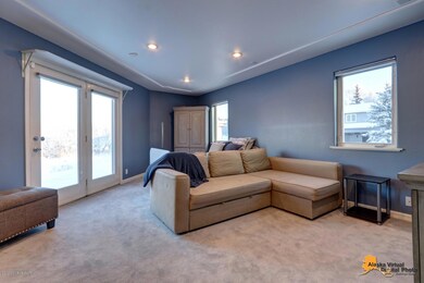 family room-bedroom
