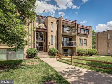 7577 Margate Ct unit 5B-203, Manassas, VA 20109 - photo 2