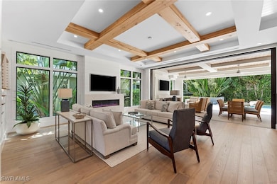 644 W Lake Dr, Naples, FL 34102 - photo 5