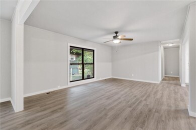 17 Cobb Cir, Bella Vista, AR 72715 - photo 7