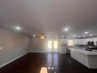 122 Malibu Dr, Corbin, KY 40701 - photo 7