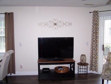 Edwards Condo 003