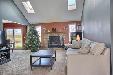 7622 Wynnewood Ln, Fort Wayne, IN 46835 - photo 3