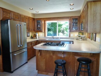 2442 Rockwood Ct, Medford, OR 97504 - photo 7