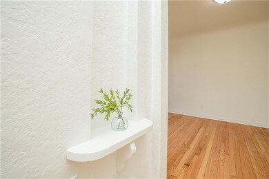 2824 35th St, Des Moines, IA 50310 - photo 7