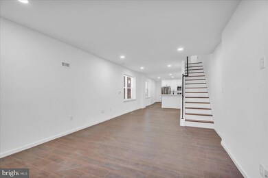 1326 Carl Miller Blvd, Camden, NJ 08104 - photo 7