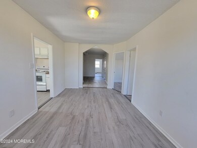 254 Rockwell Ave unit B (UPSTAIIRS), Long Branch, NJ 07740 - photo 3