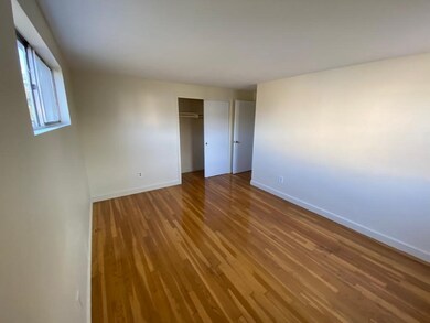 10 Veteran Rd unit A, Woburn, MA 01801 - photo 7