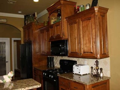 2636 SE 6th St, Moore, OK 73160 - photo 7