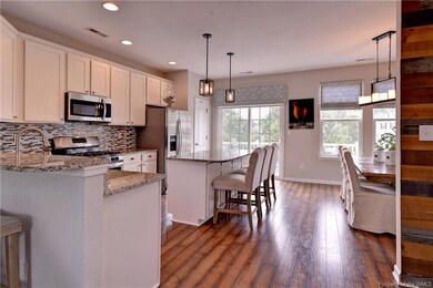 Delightful kitchen and dining room team.