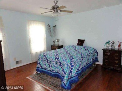 5623 Lasalle Ln, Sykesville, MD 21784 - photo 7