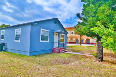 726 40th St, West Palm Beach, FL 33407 - photo 4