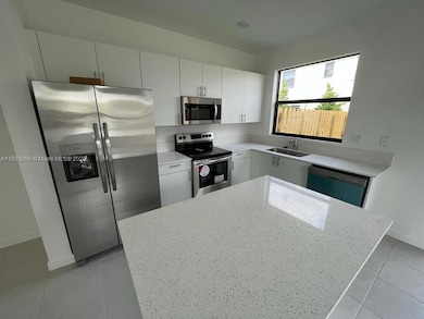 24628 SW 118 Ct unit 24628, Princeton, FL 33032 - photo 3