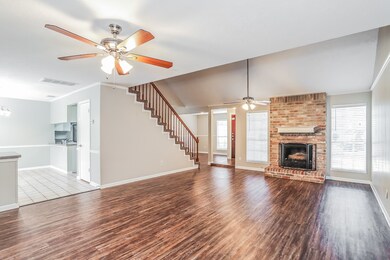 15335 Pebble Lake Dr, Houston, TX 77095 - photo 2