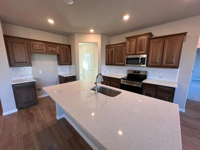 123 Brush Creek Dr, Boyd, TX 76023 - photo 3