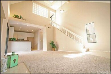 Light & bright floor plan with lots of windows and