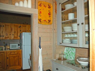 Butler's pantry with separate sink