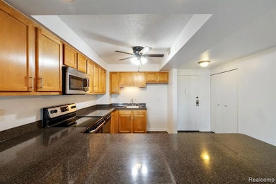 16400 N Park Dr unit 810, Southfield, MI 48075 - photo 7