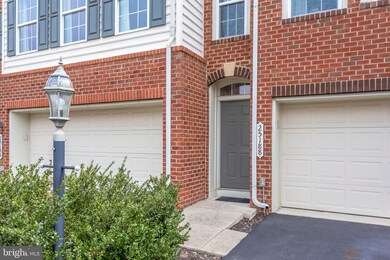 25188 Ship Square, Chantilly, VA 20152 - photo 3