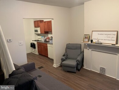 8016 Craig St, Philadelphia, PA 19136 - photo 2