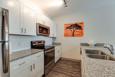 782 Riverfront Pkwy-6