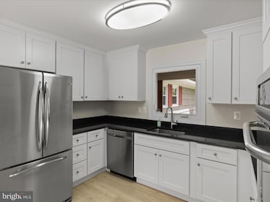 4426 Ockford Ln, Bowie, MD 20715 - photo 7