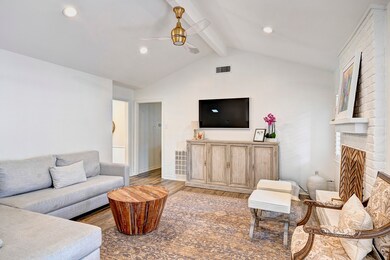 14127 Myrtlea Dr, Houston, TX 77079 - photo 6