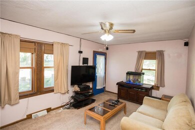 6512 School St, Windsor Heights, IA 50324 - photo 6