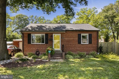 6806 Smithway Dr, Alexandria, VA 22307 - photo 7