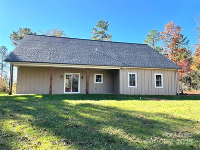 1358 Scenic Ln, Granite Falls, NC 28630 - photo 4